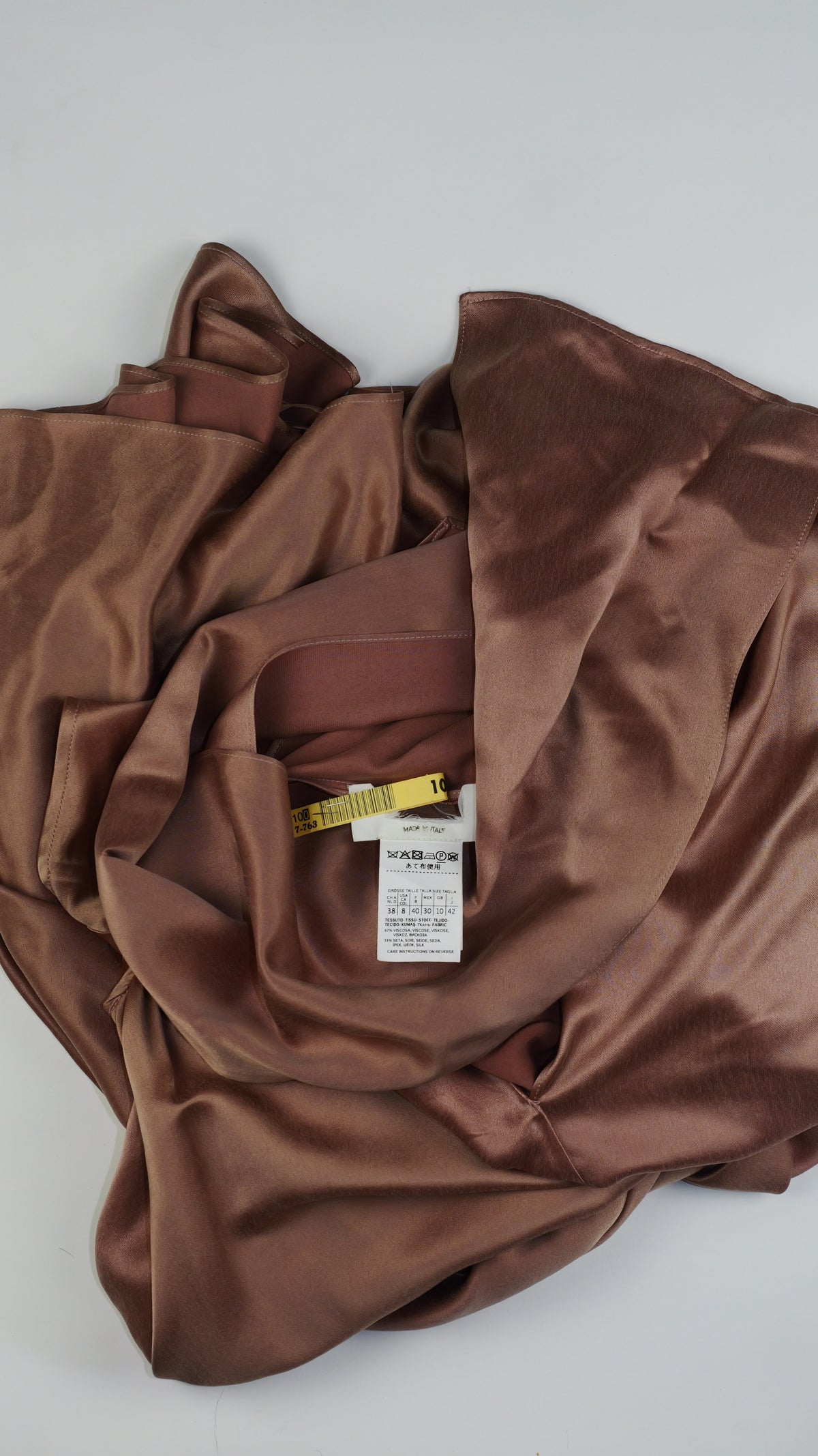 SPORTMAX Blush Satijnen Maxi-jurk met Gedrapeerde Sjaalhals