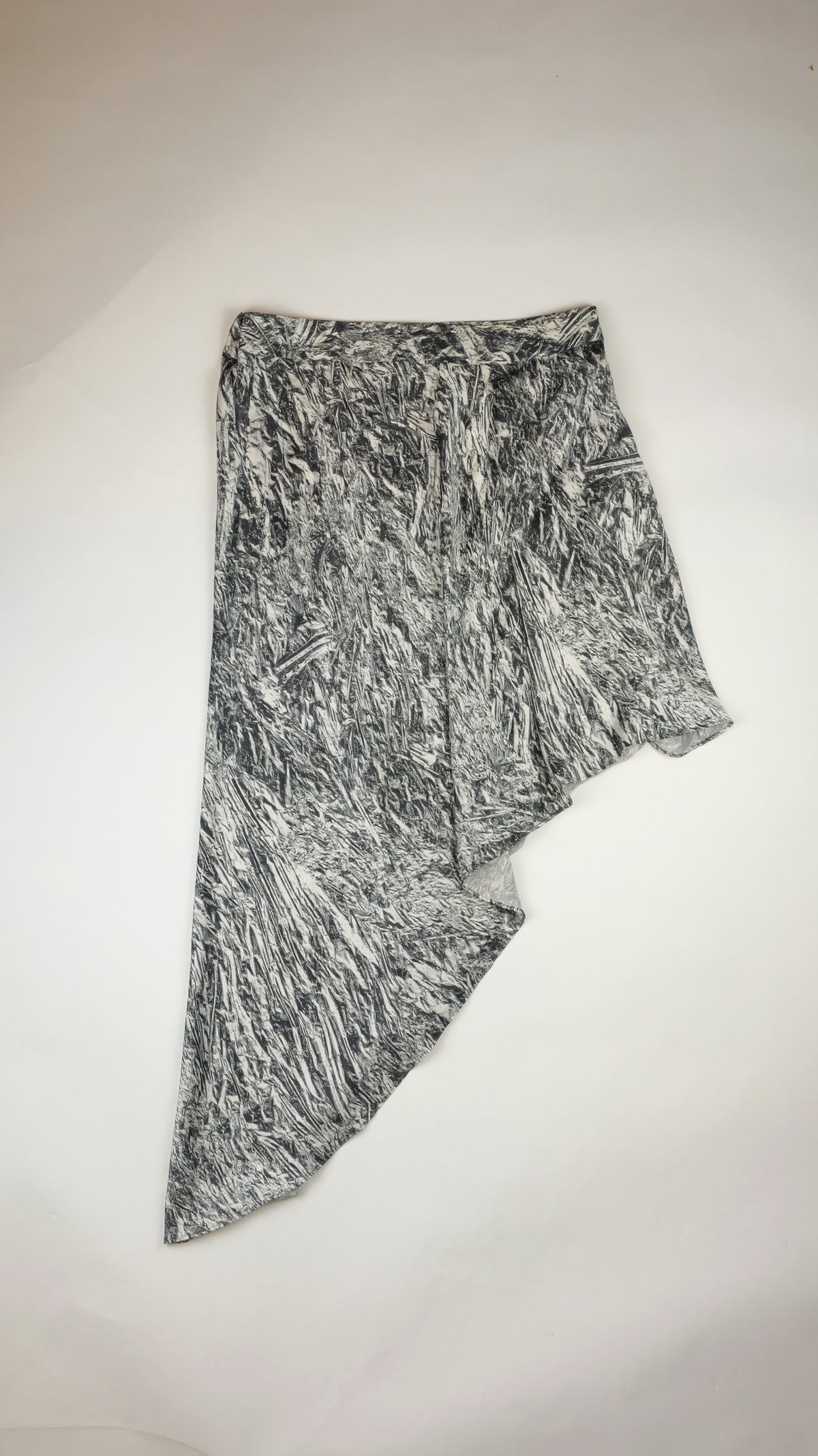 MCQ ALEXANDER MCQUEEN Silk Skirt — Silver Abstract Print, Asymmetric Hem