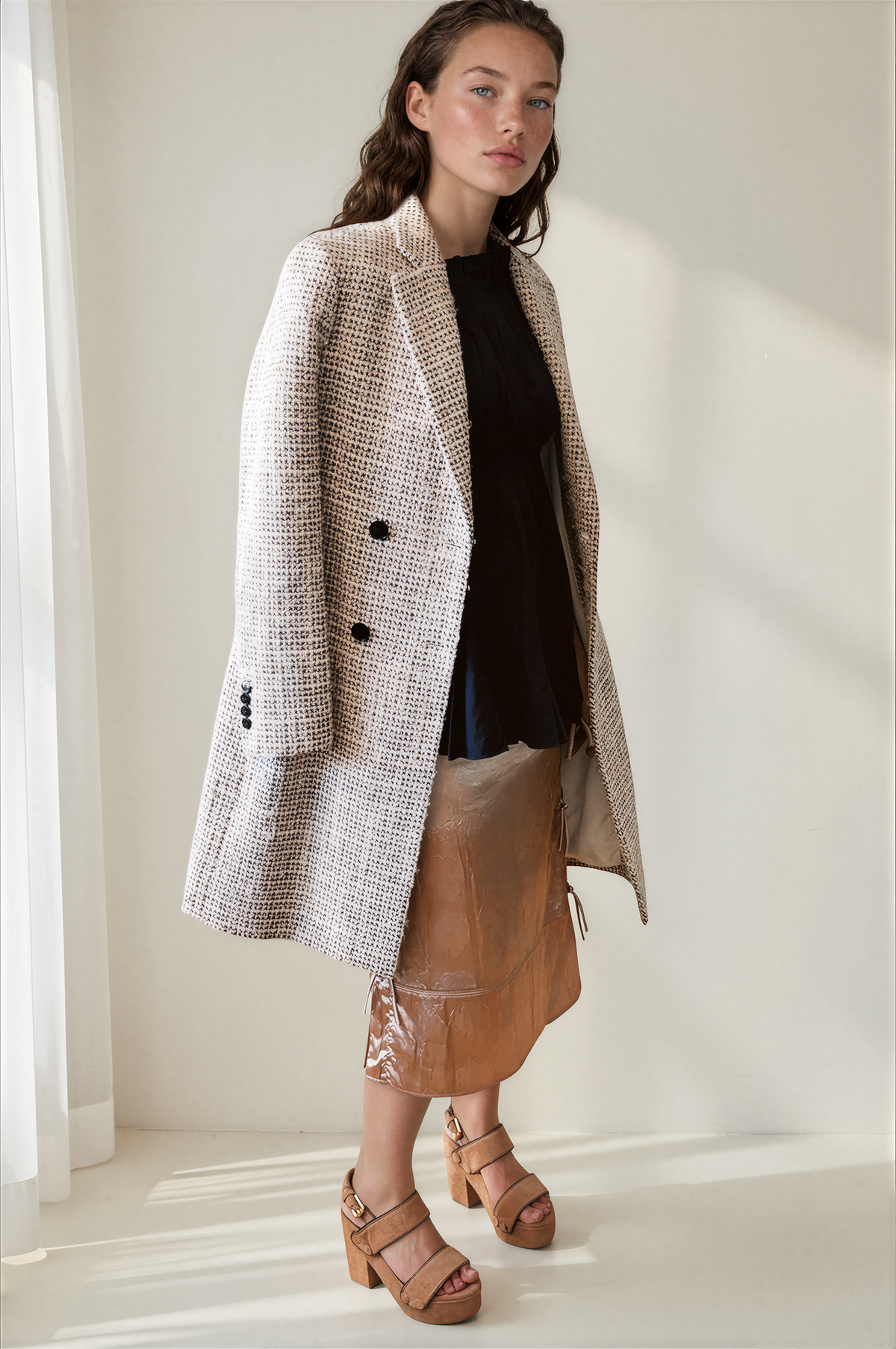 DIOR Mid-Season Silk-Lined Coat – Silk Lining Seduction
