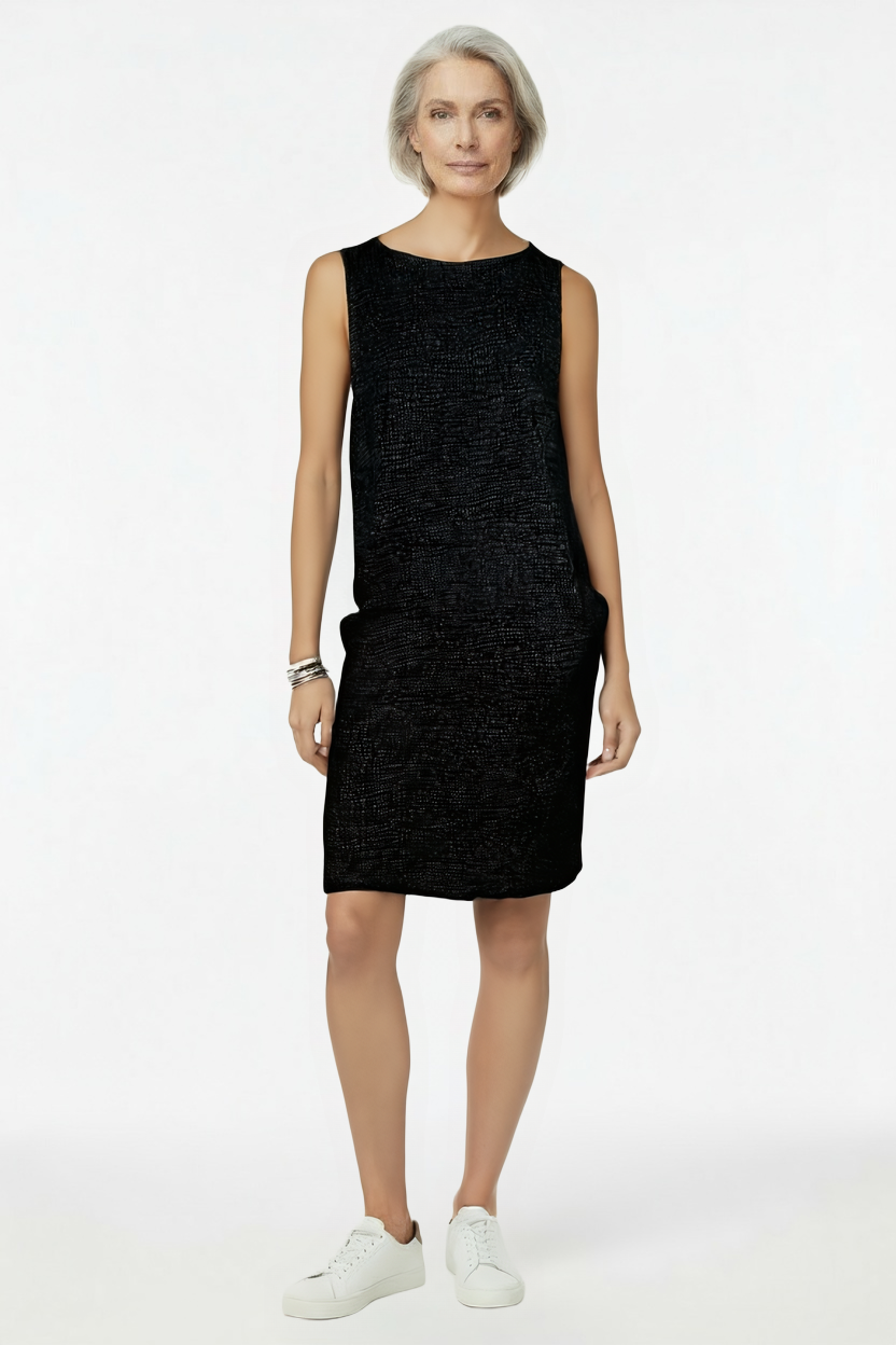 Dries Van Noten Black Wool Dress: Pleat Slit & Silver Accents – Timeless Chic Panache.