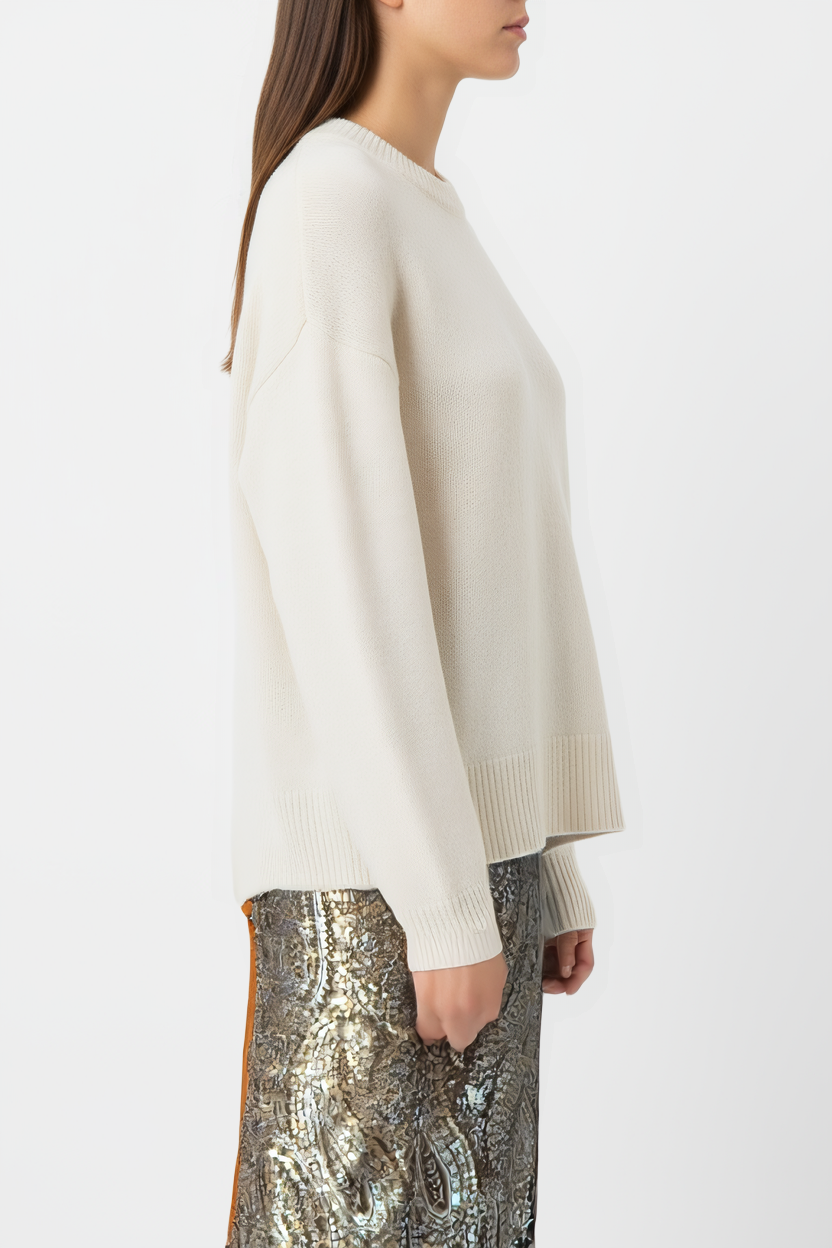 Chanel Gold & Silver Lace Pencil Skirt: Shimmering Paisley Power – Luxe Legacy.