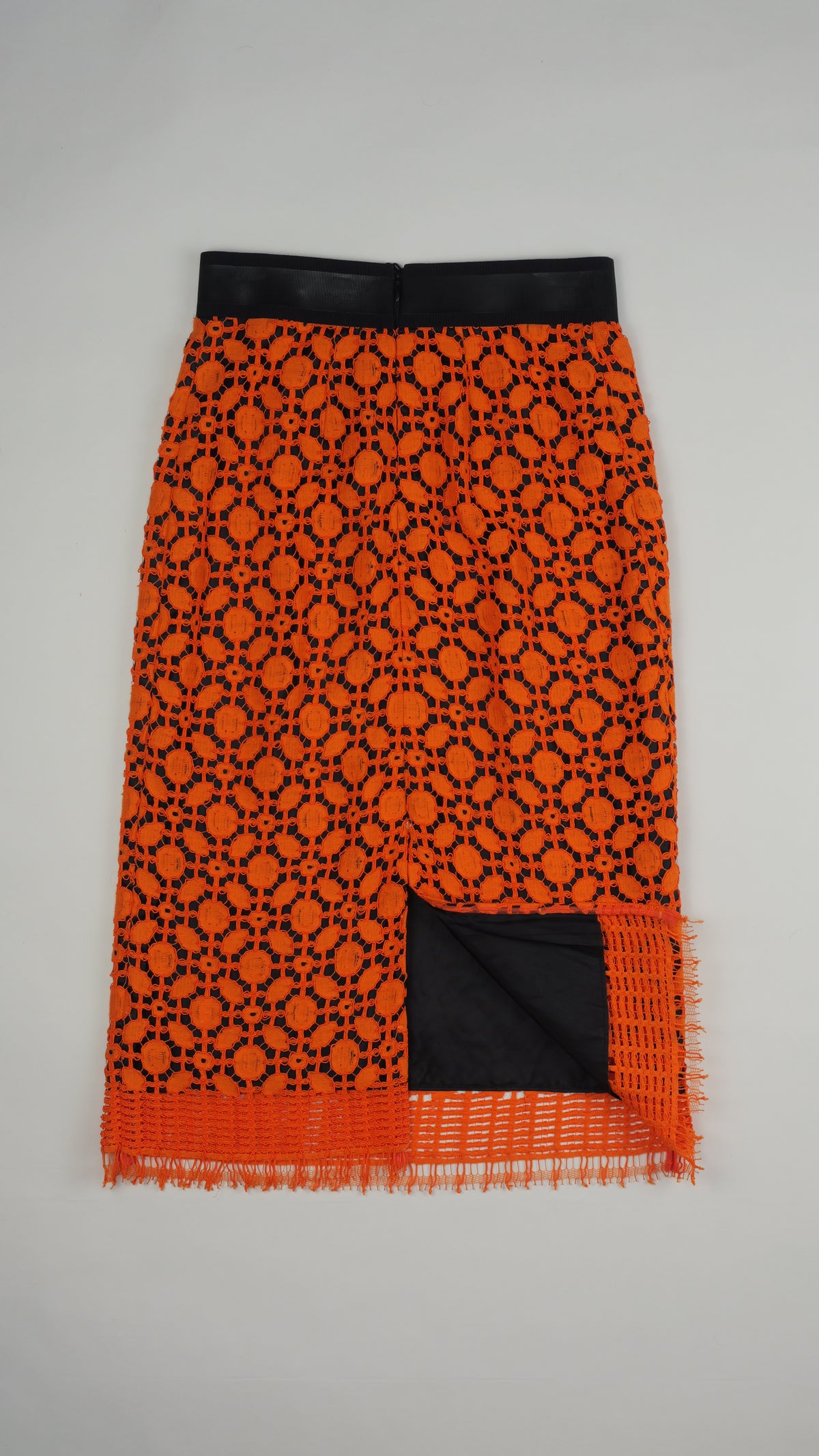 DOROTHEE SCHUMACHER Jupe Midi en Crochet Orange avec Ourlet Frangé