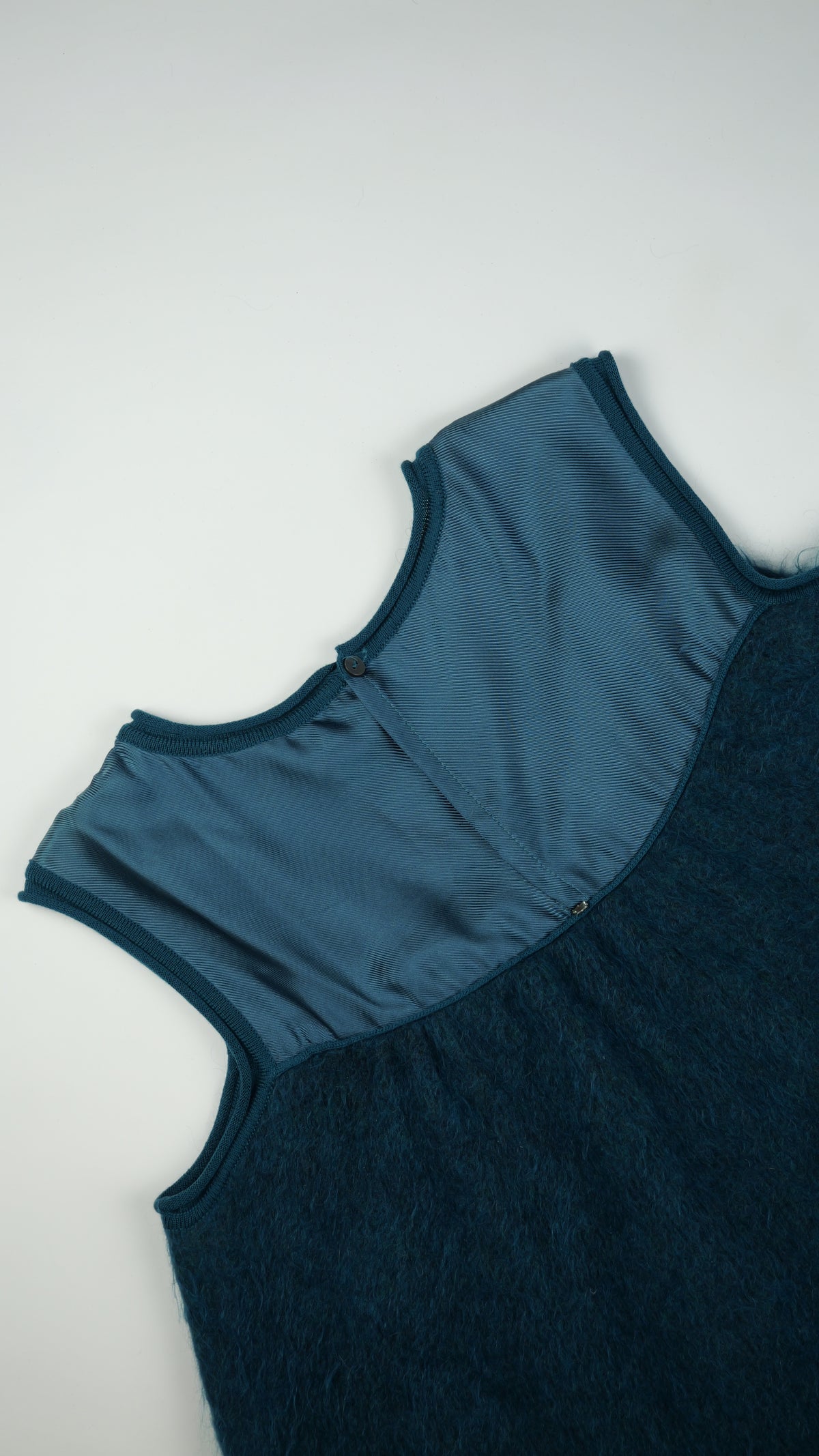 SPORTMAX Geborstelde Gebreide Coconjurk — Petrolblauw met Contrastpaneel